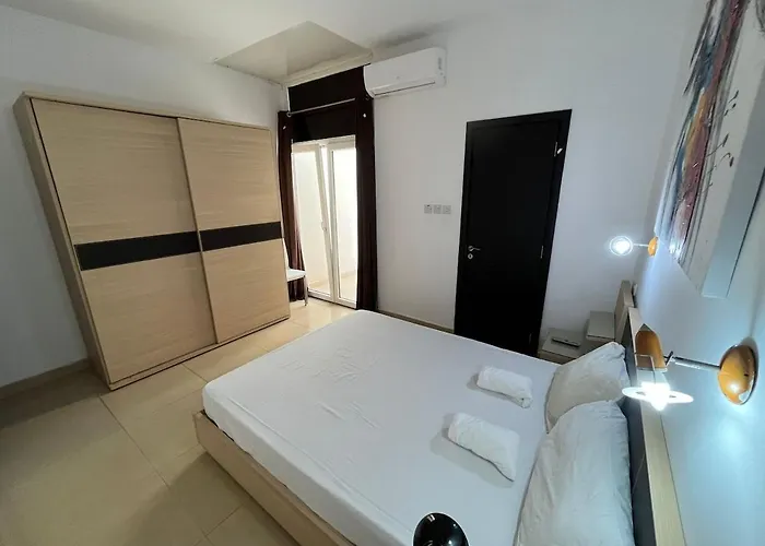 Apartment St Julians 2 Bedroom *