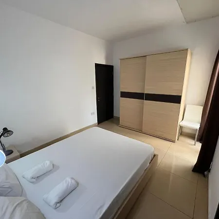 St Julians 2 Bedroom San Julián